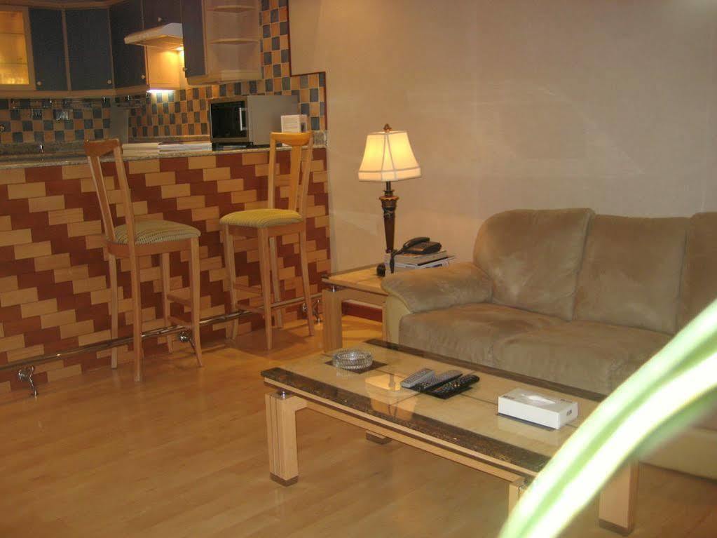 E5 Apartments Al-Manamah Bagian luar foto