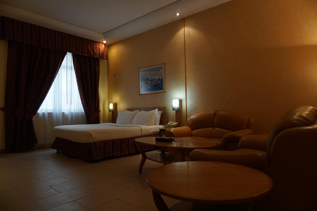 E5 Apartments Al-Manamah Bagian luar foto